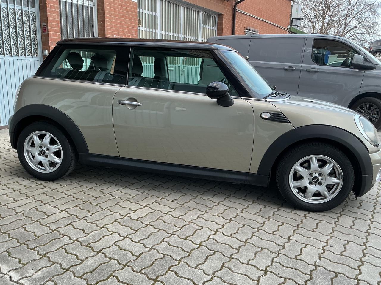 Mini 1.6 16V Cooper Chili