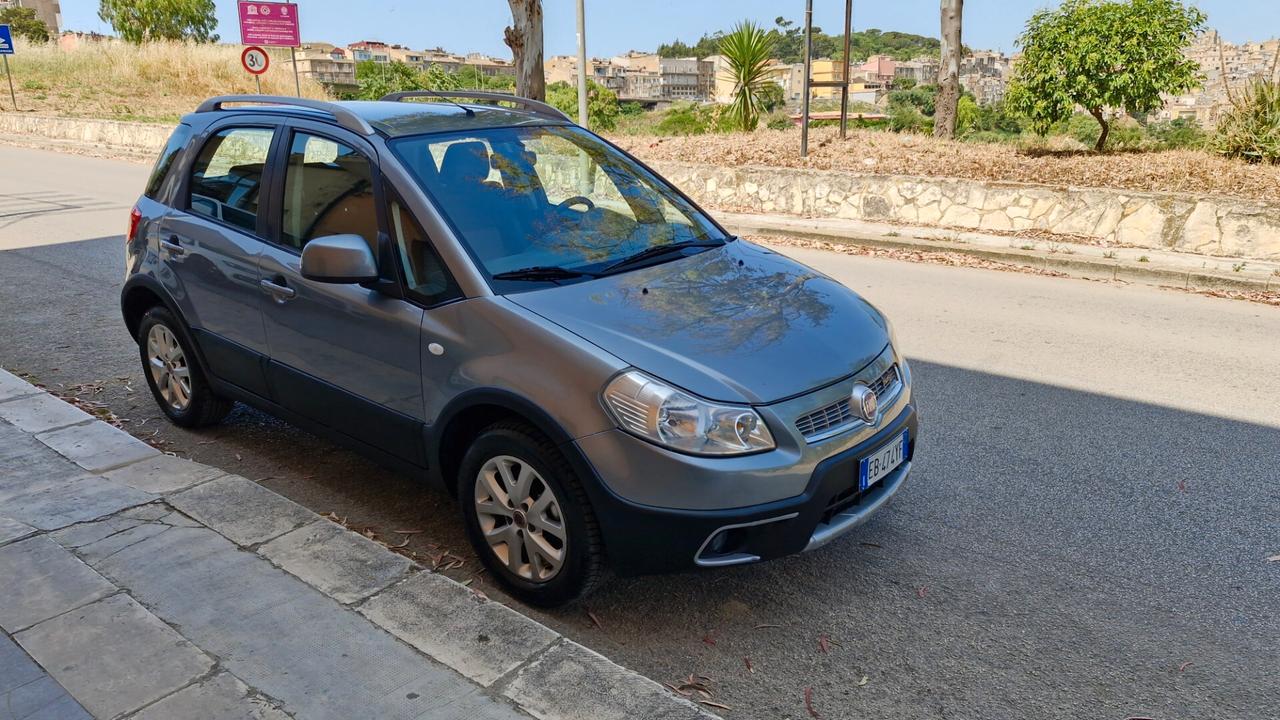 Fiat Sedici 2.0 MJT 16V DPF 4x4 Emotion