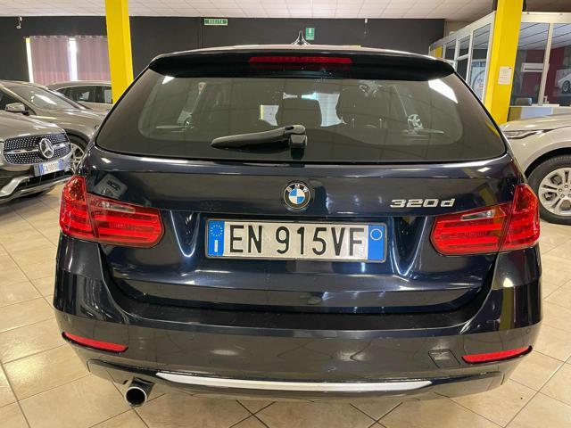 BMW 320 d Touring *AUTOMATICA/PELLE/XENO/PDC*