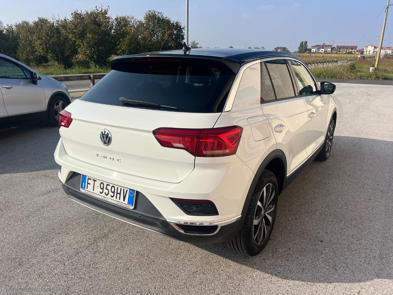VOLKSWAGEN T-Roc 1.0 TSI 115CV Style BMT VIRTUAL PDC 17