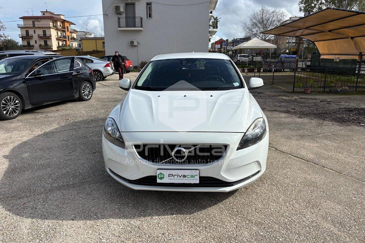 VOLVO V40 D2 Business