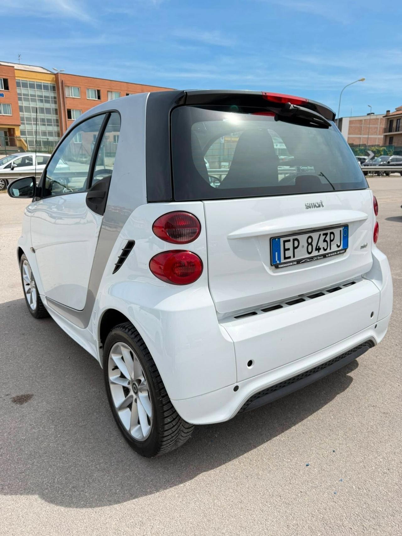 Smart ForTwo 1000 52 kW MHD coupé passion