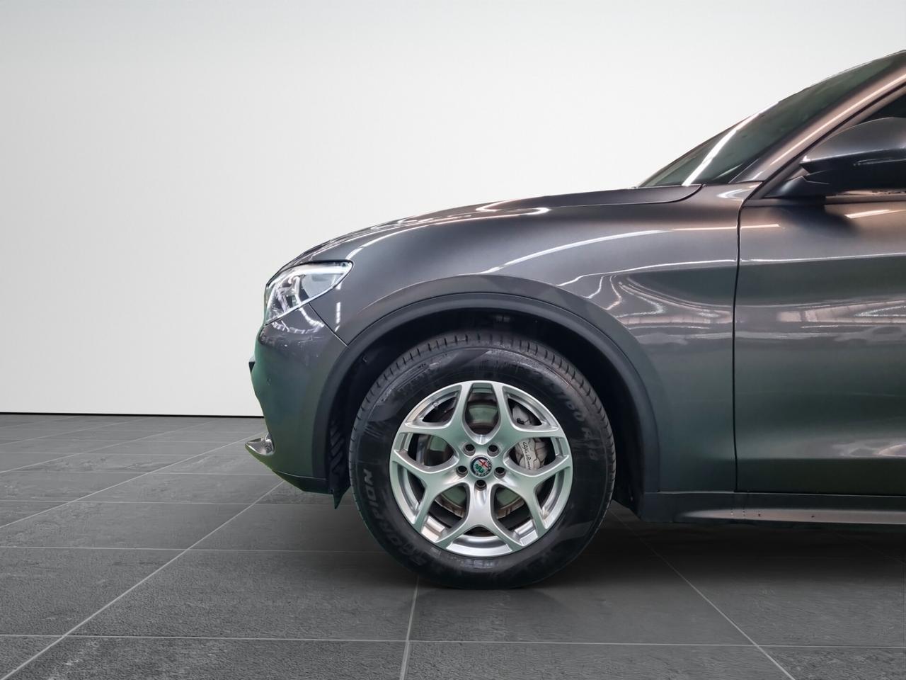 Alfa Romeo Stelvio 2.2 Turbodiesel 190 CV AT8 Q4 Business