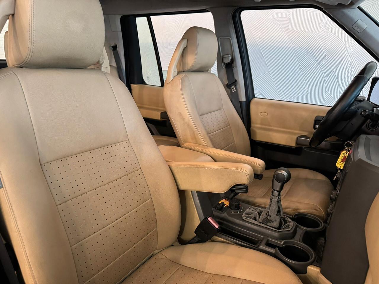 Land Rover Discovery 3 2.7 TDV6 HSE