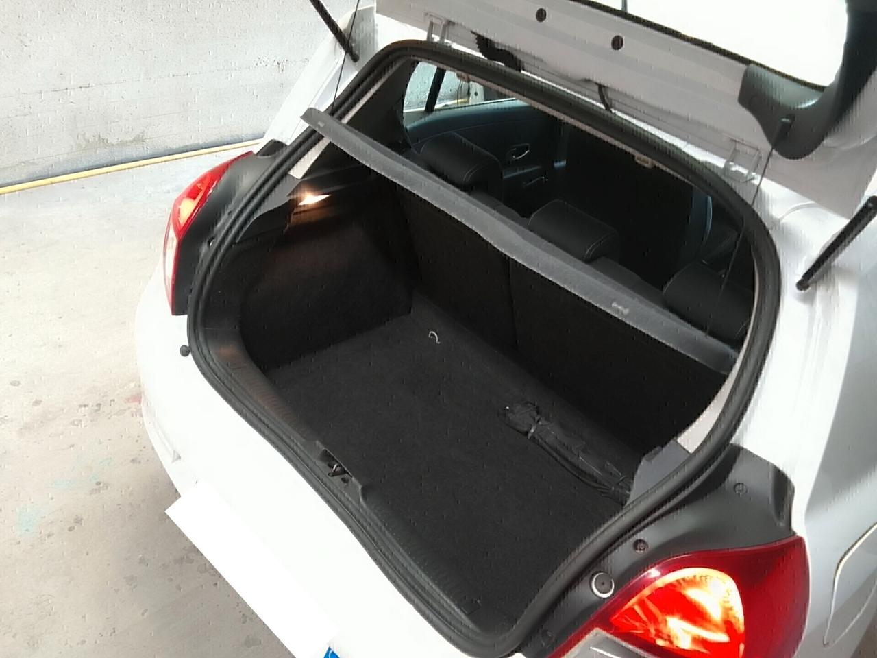 Renault Clio 1.5 TDCI 5PORTE ok Neo