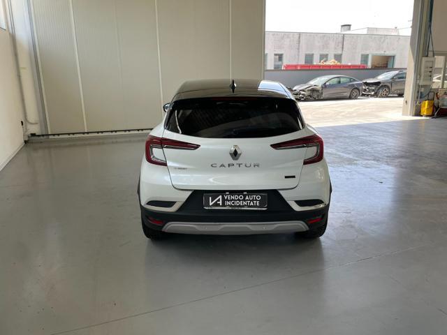 RENAULT Captur FULL HYBRID E-TECH 145CV TECHNO
