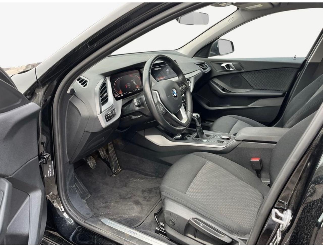 Bmw 118d 5p. Business Advantage, Navi Manuale