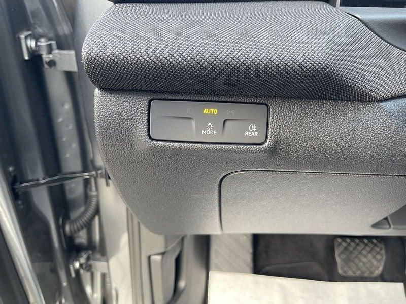 Volkswagen T-Roc 1.5 etsi Life 150cv dsg - KM0