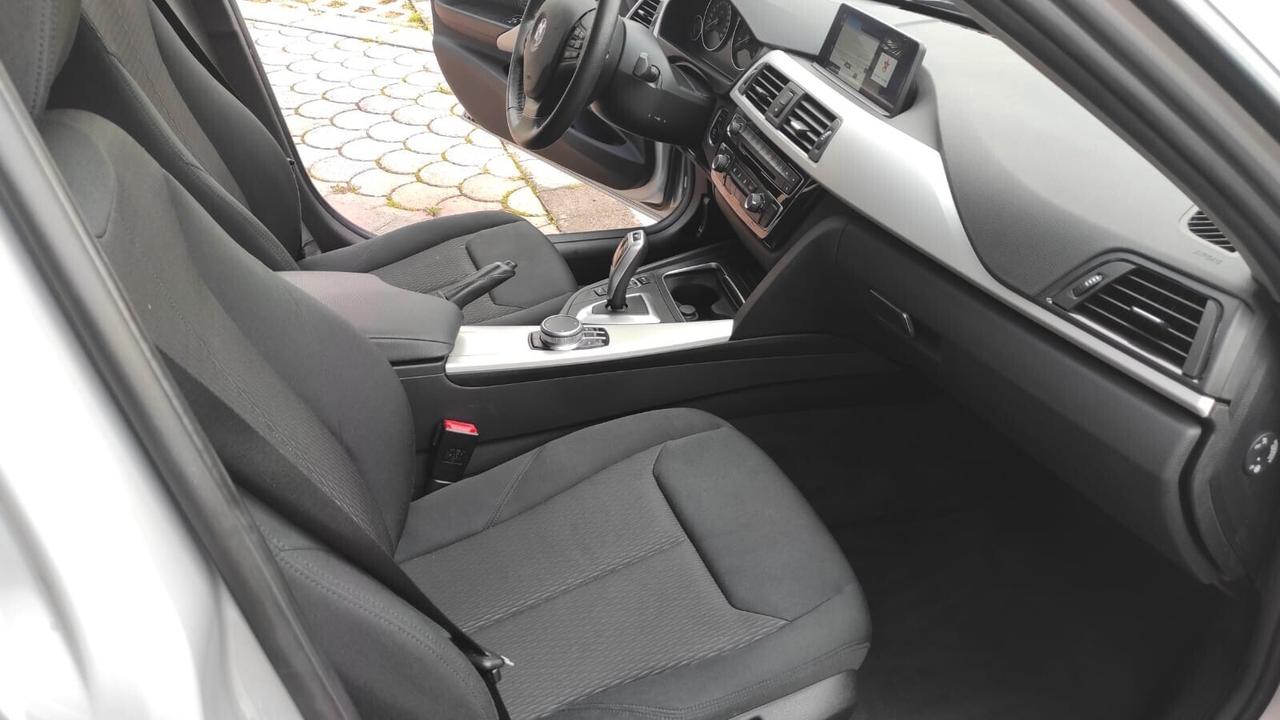 Bmw 320d Advantage Touring