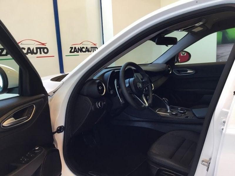 Alfa Romeo Giulia Giulia 2.2 Turbodiesel 160 CV AT8 Super MY19
