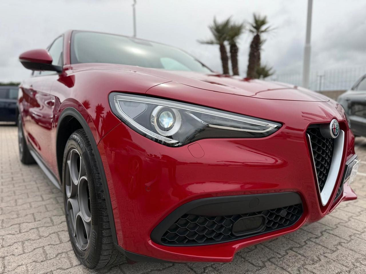 Stelvio 2.2 TD 160 CV AT8 Sport-Tech Rosso Alfa *Palette
