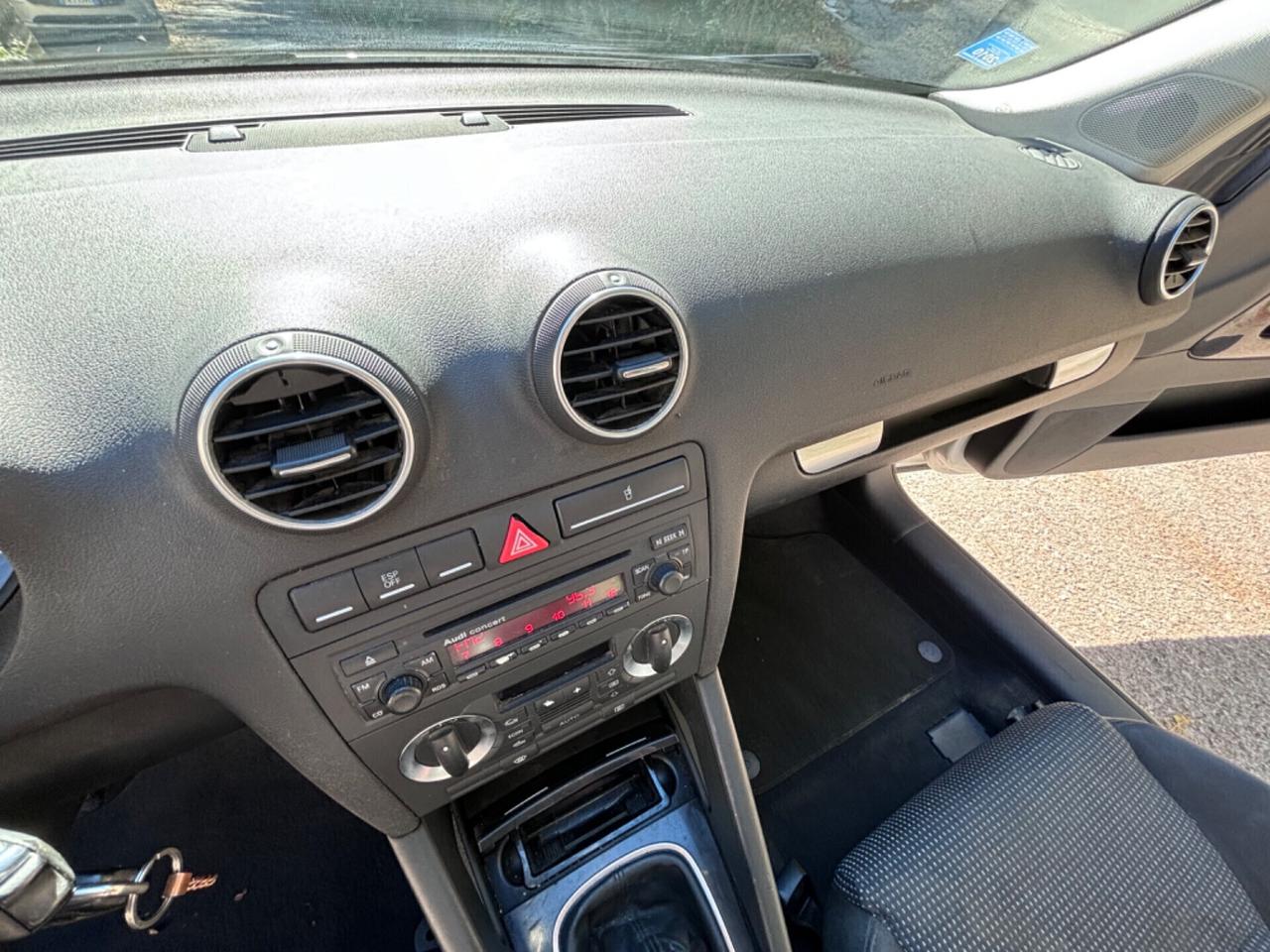 Audi A3 1.9 TDI F.AP. Attraction perfetta di meccanica nessun lavoro