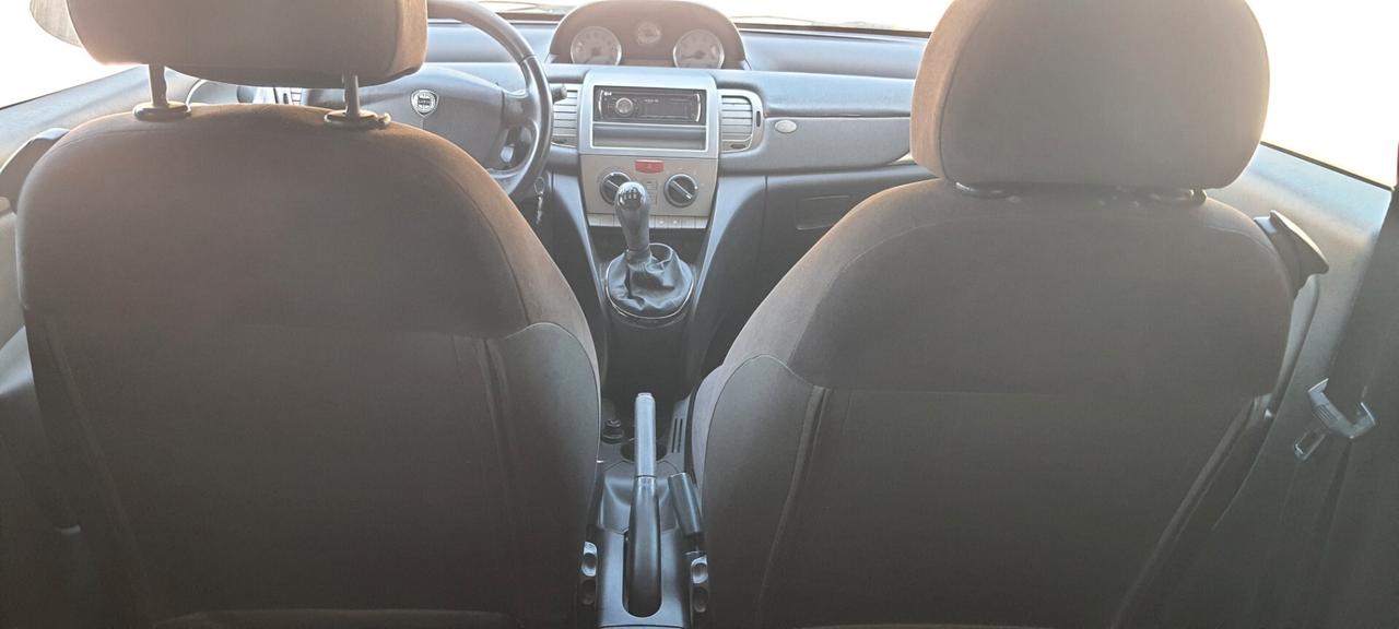 Lancia Ypsilon 1.3 MJT 90 CV
