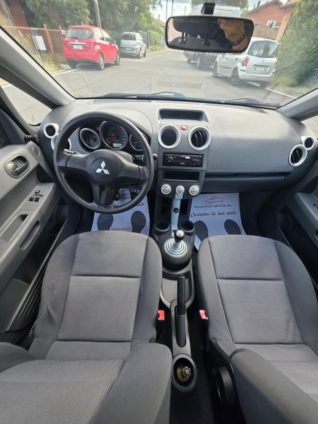 Mitsubishi Colt sportychrome GPL/ benzina neopatentati