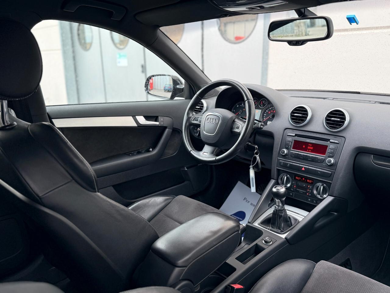 Audi A3 SPB 2.0 TDI 170 CV S-LINE Black edition