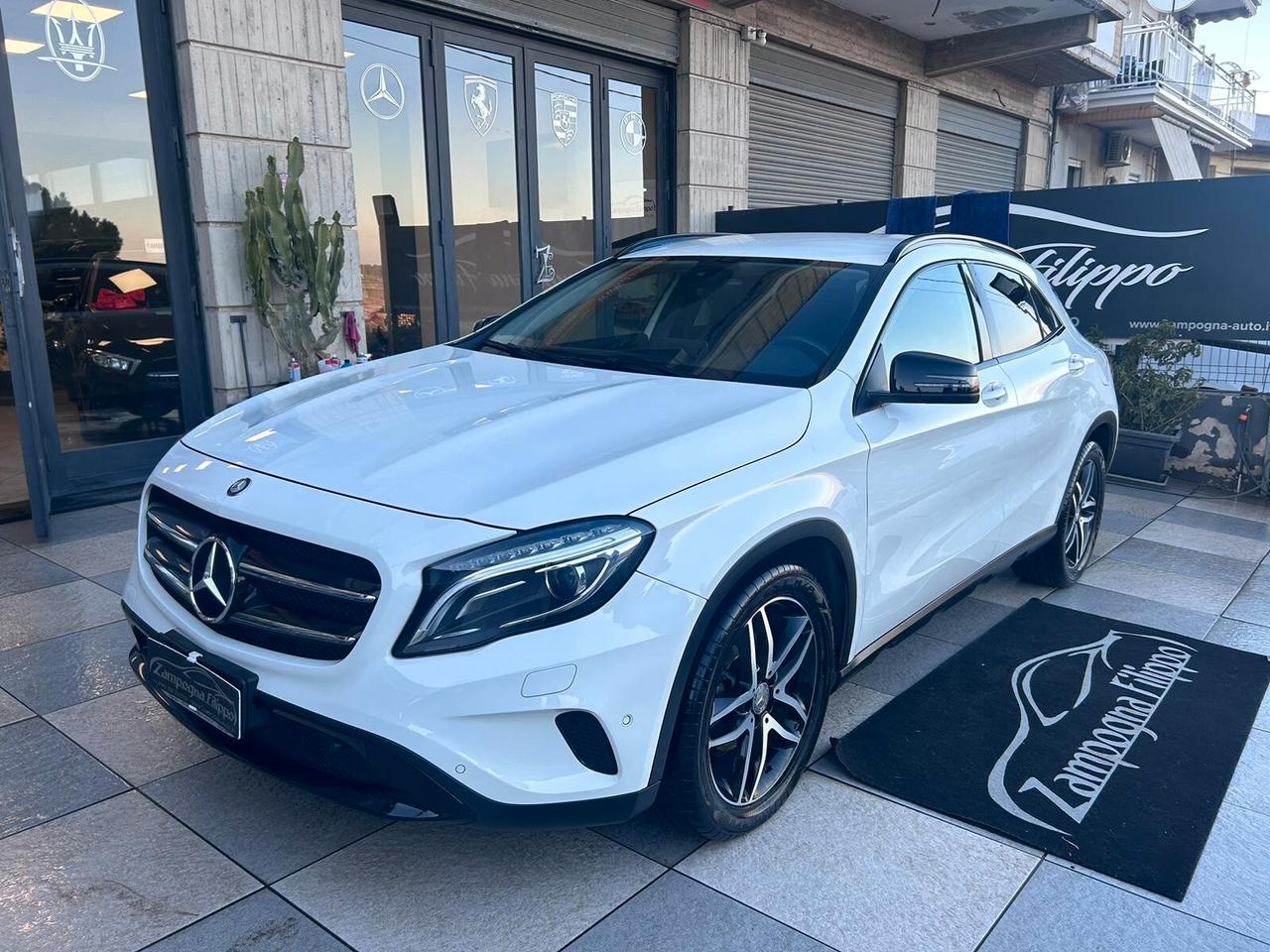 Mercedes-benz GLA 200D Automatic Executive 2016