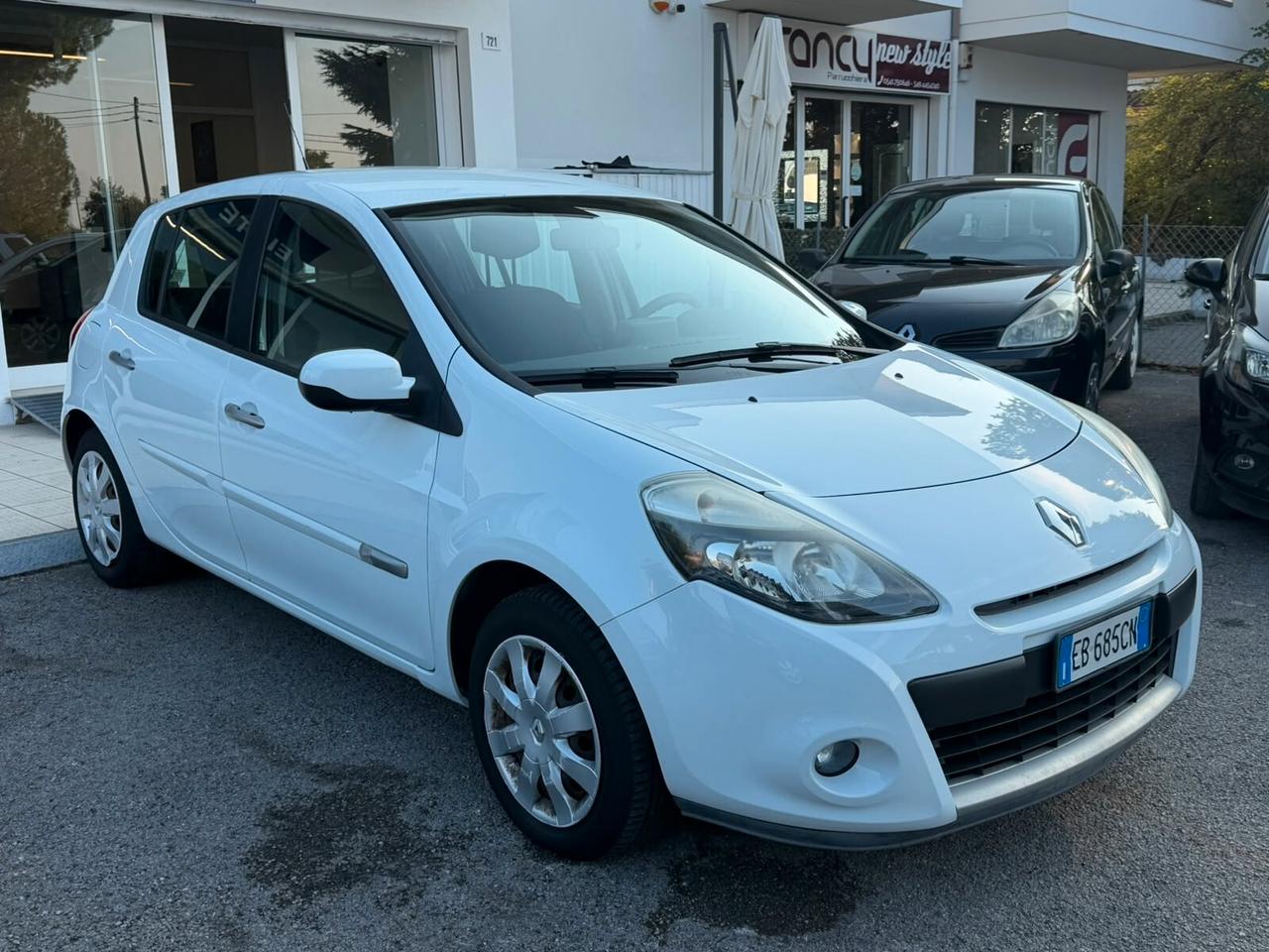 Renault Clio 1.2 16V 5 porte GPL Dynamique