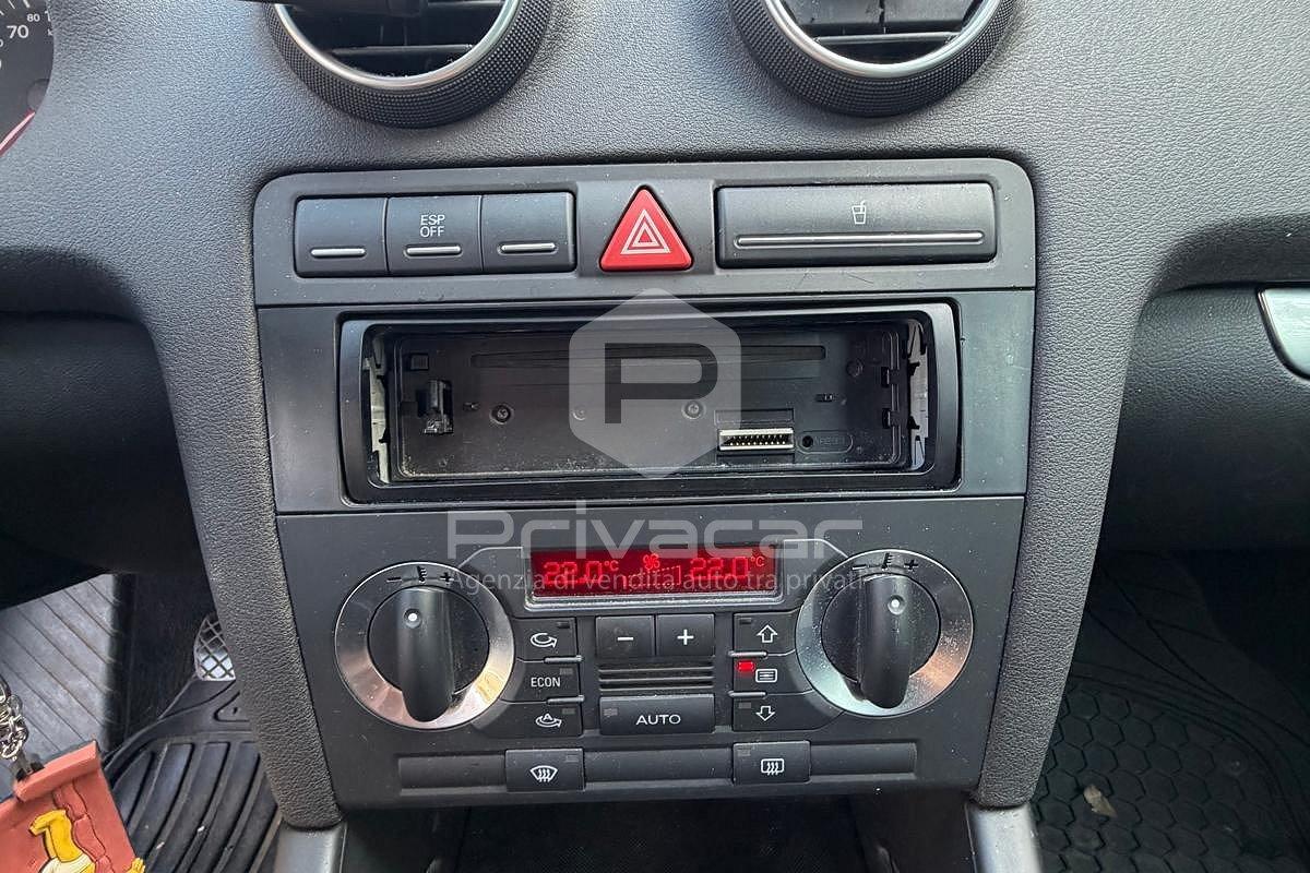 AUDI A3 1.6 Attraction