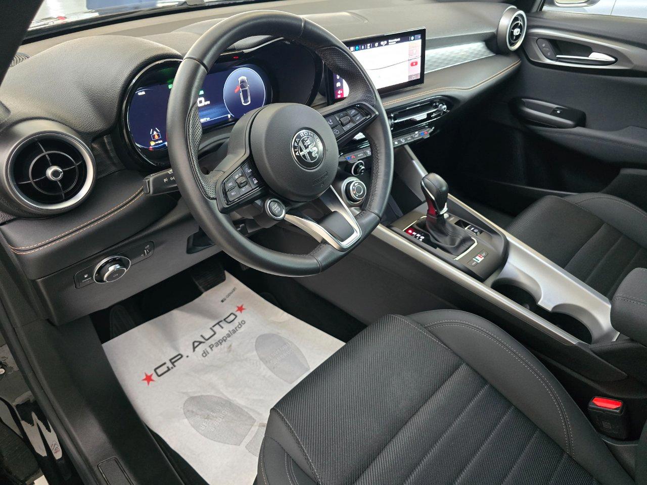 Alfa Romeo Tonale 1.3 280 CV PHEV AT6 Q4 Ti