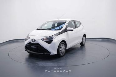 TOYOTA Aygo 1.0 VVT-i 72cv 5 porte X-Play