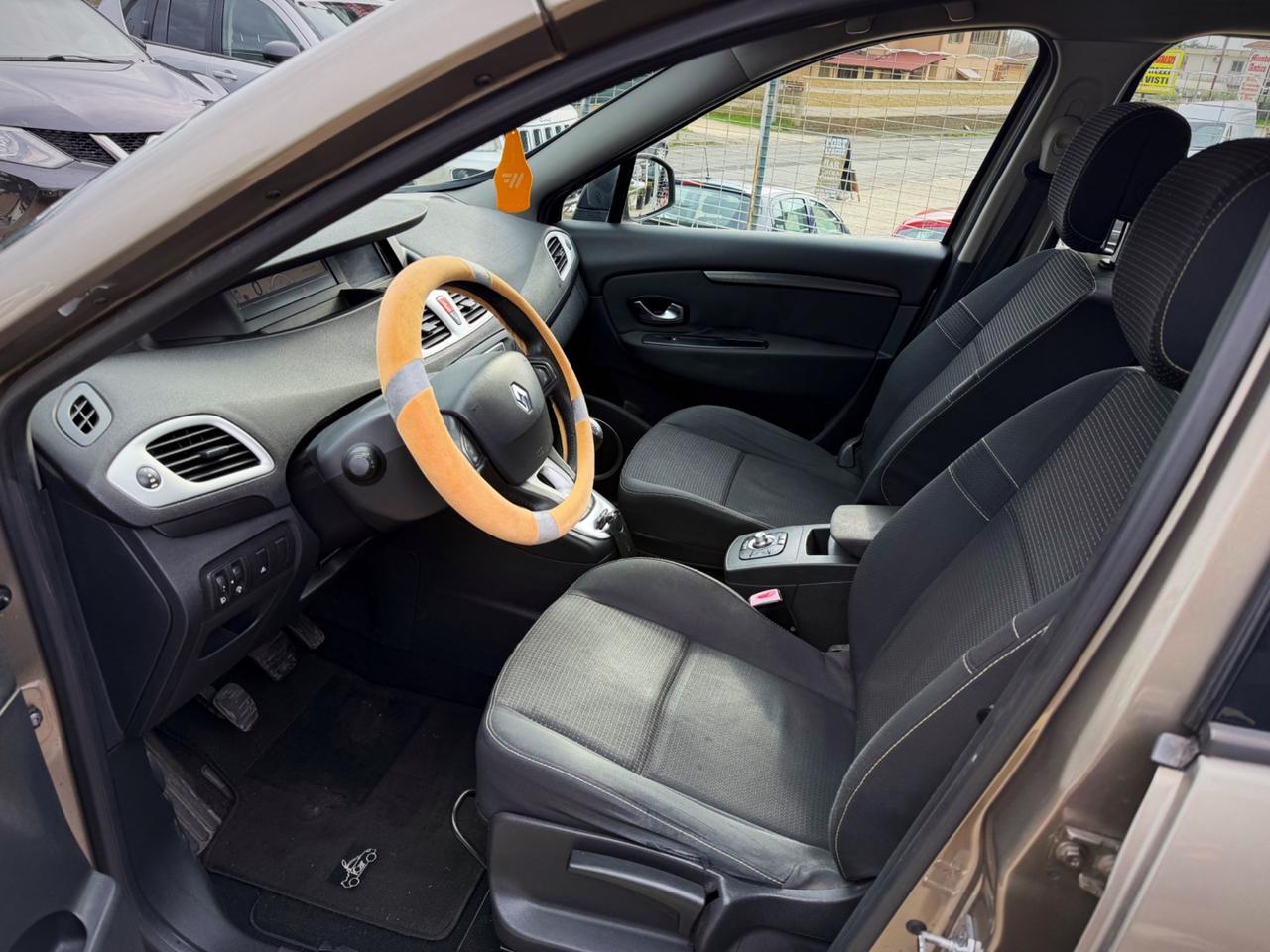 Renault Scenic Scénic X-Mod 1.9 dCi 130CV Luxe Garanzia 12 Mesi