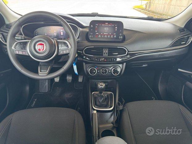 FIAT TIPO 1.6 MjT 130CV 5P BERLINA 2021 COCKPIT