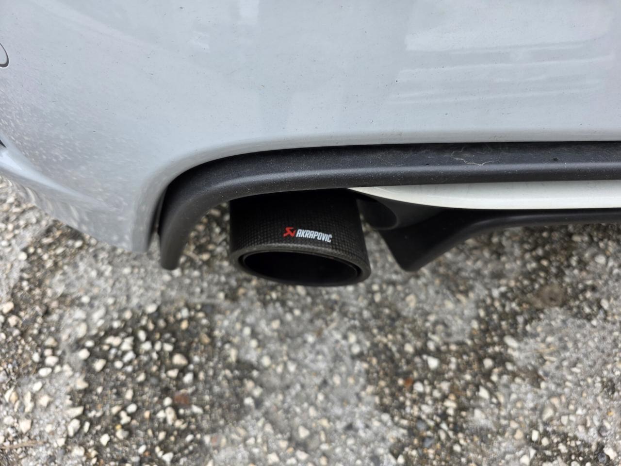 Abarth 595 1.4 Turbo T-Jet 180 CV Competizione SS