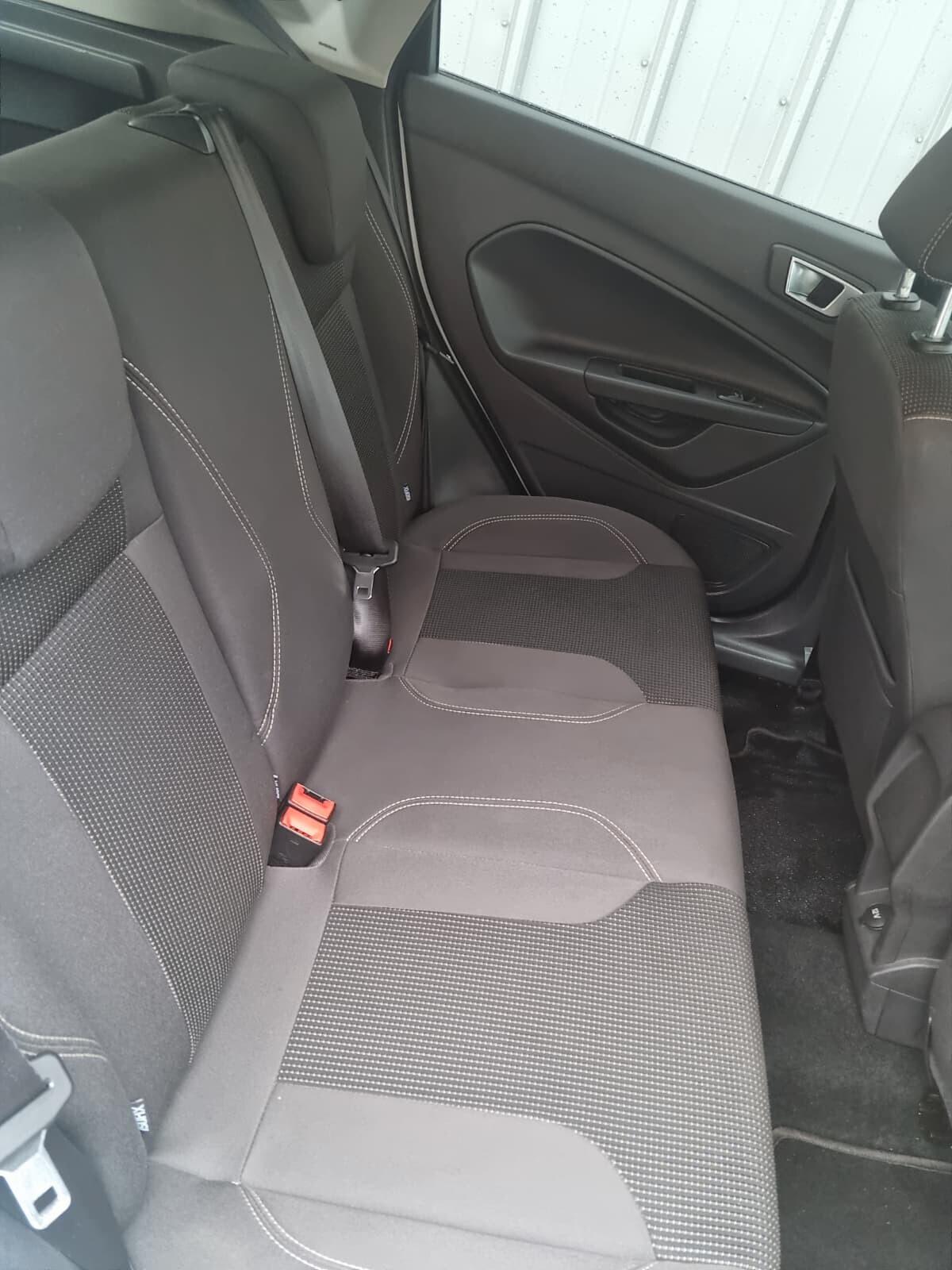 Ford Fiesta 1.0 80CV 5 porte Titanium