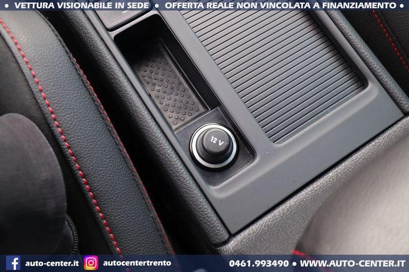 Volkswagen Golf GT 7.5 GTI Performance DSG 2.0 TSI 5P