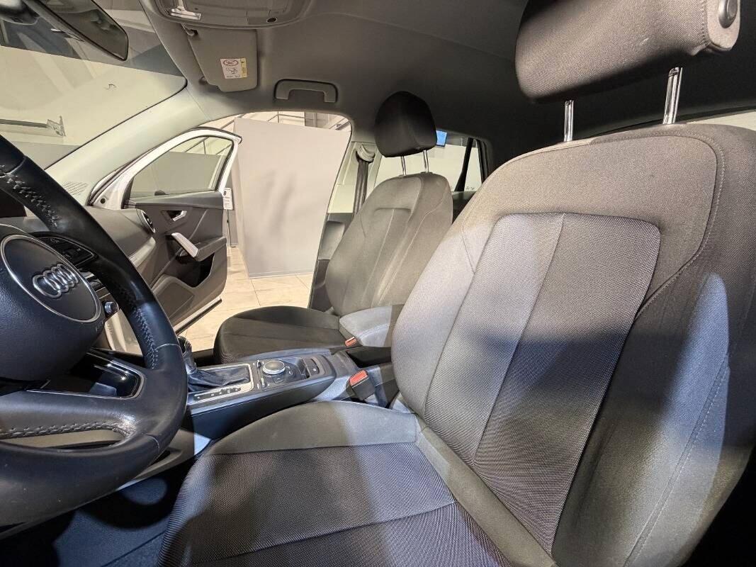 Audi Q2 30 TDI S tronic Business