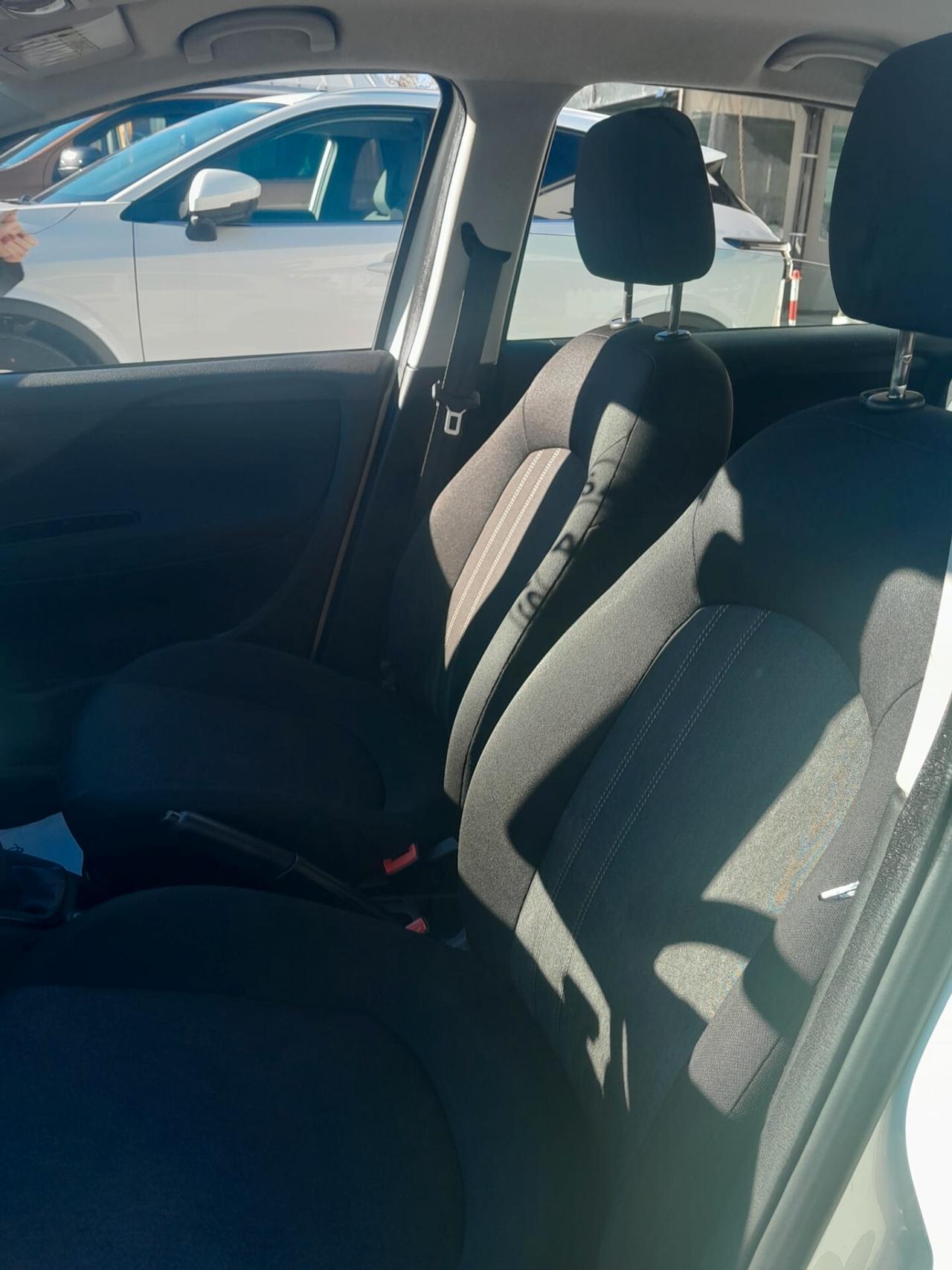 Fiat Punto 1.3 MJT II S&S 95 CV 5 porte Street