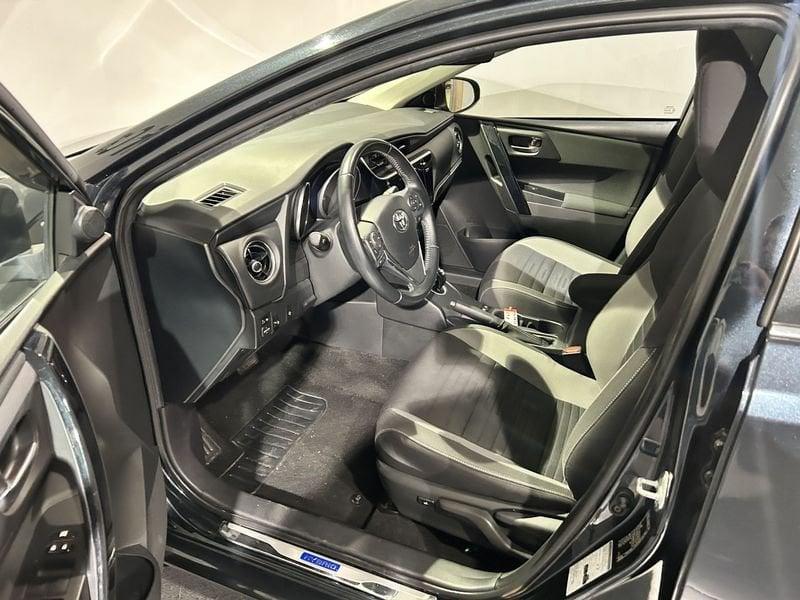 Toyota Auris Auris Touring Sports 1.8 Hybrid Active + NAVIGATORE AREA C FREE