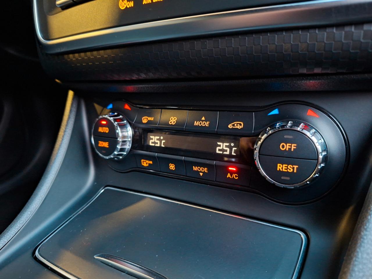 Mercedes-benz A 180 d Automatic Sport Restyling