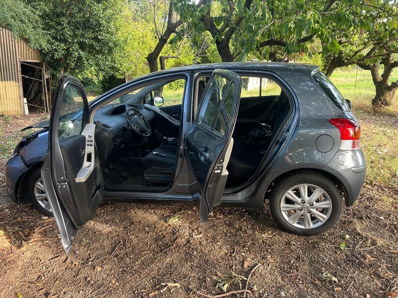 Toyota Yaris 1.3 5 porte Sol