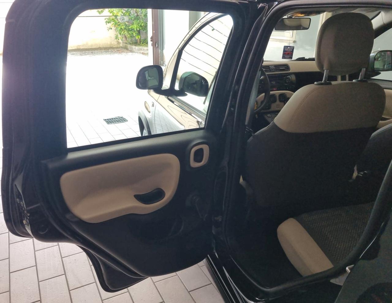 Fiat Panda 0.9 TwinAir Turbo Natural Power Trekking