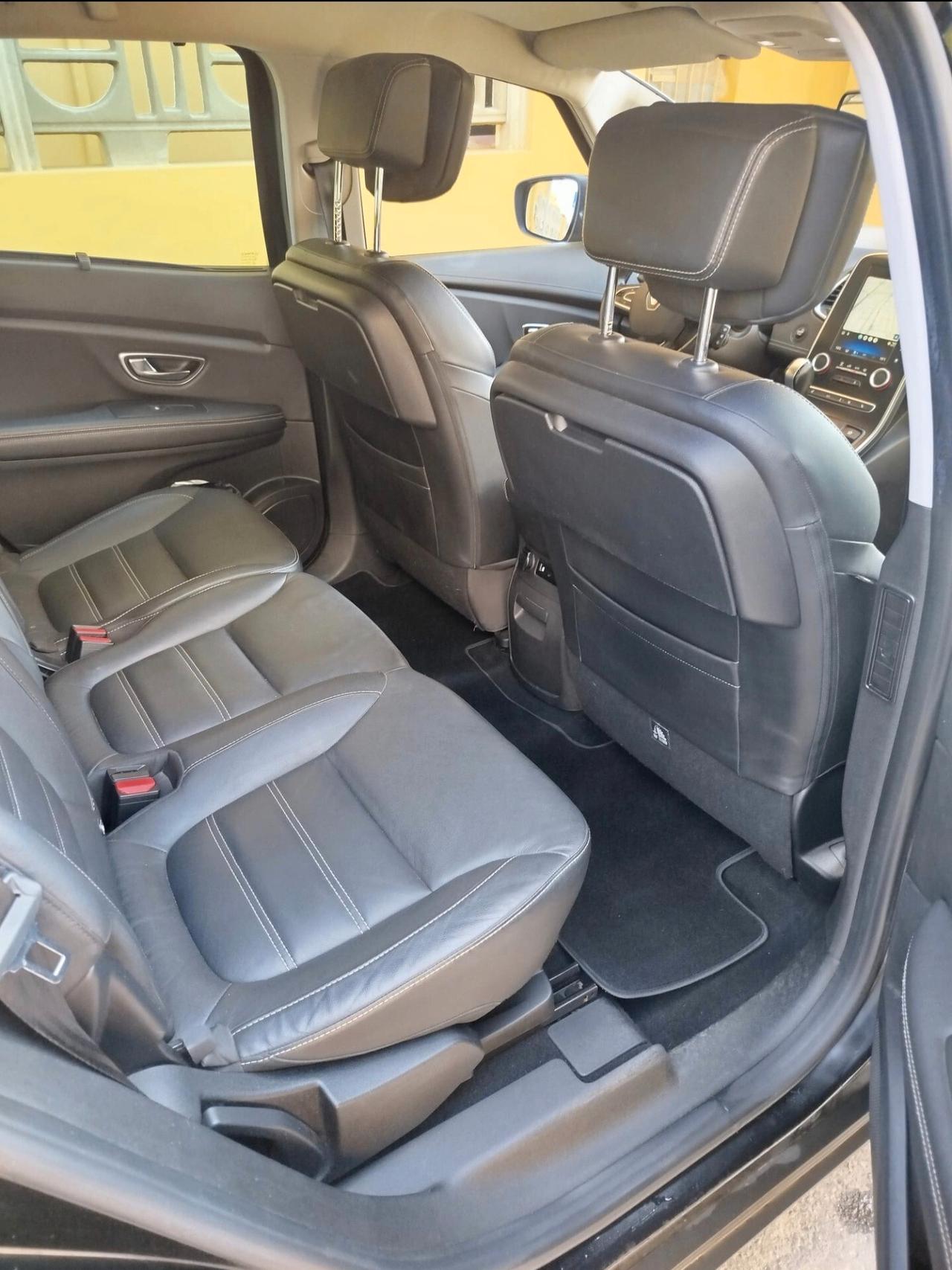 Renault Grand Scenic dCi 8V 110 CV EDC Energy Zen