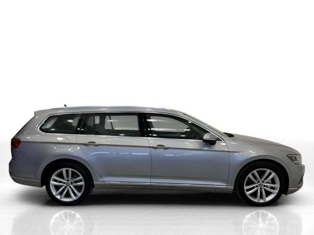 VOLKSWAGEN Passat Variant 1.5 TSI ACT DSG Business