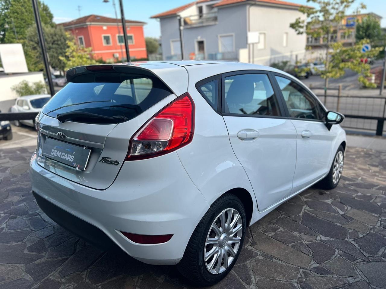 Ford Fiesta 1.4 5p. Bz.- GPL Titanium