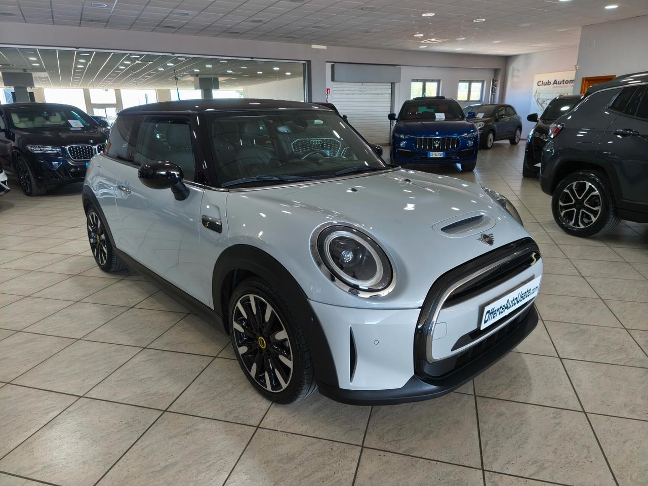 Mini Full Electric Cooper SE Yours
