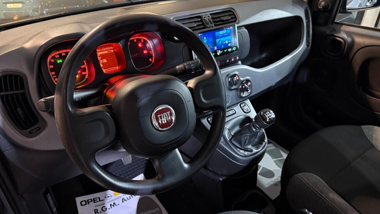 Fiat Panda 1.0 FireFly S&S Hybrid City Life TOUCH BLUETHOOT BLOCK SHAFT