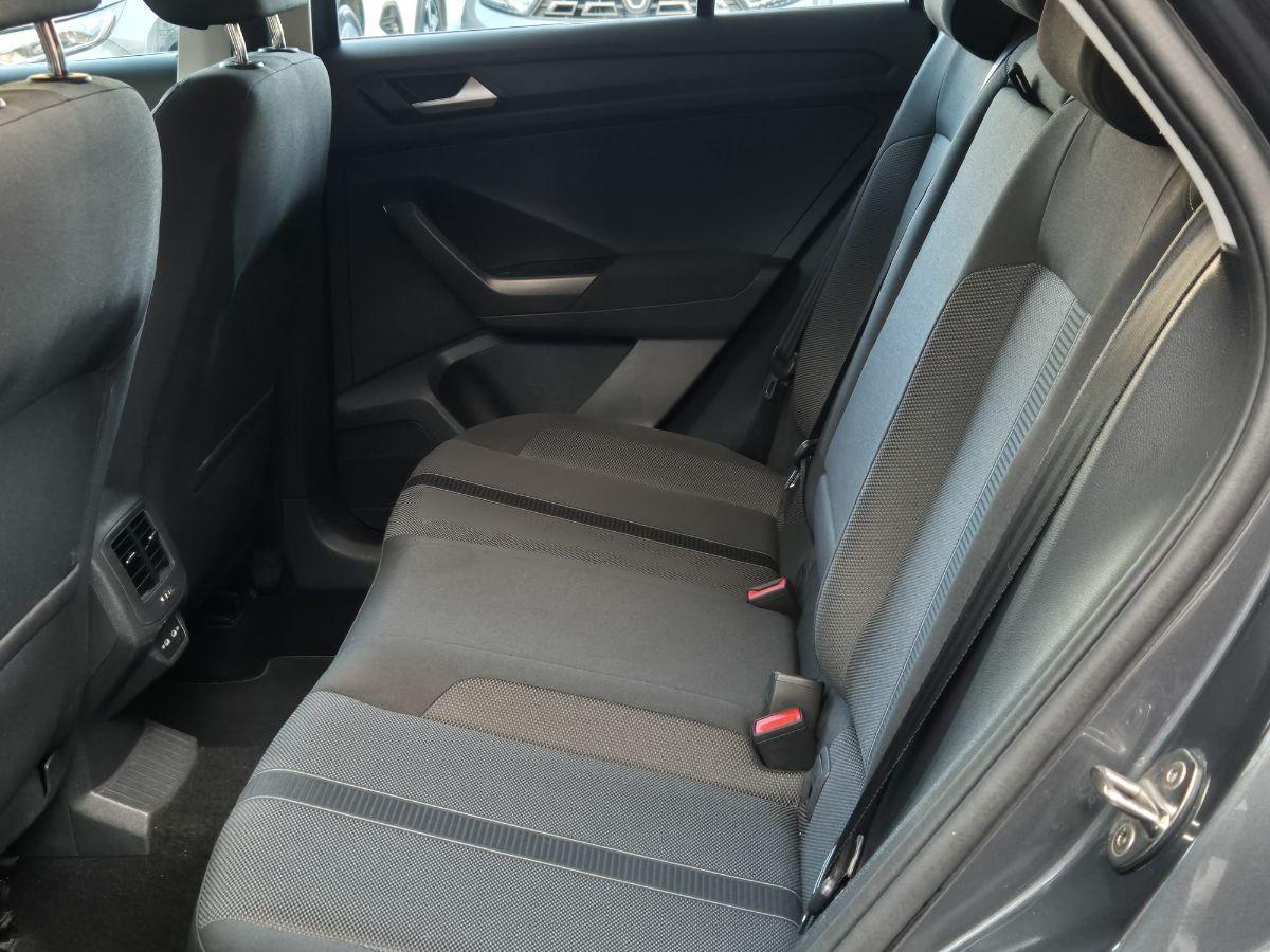 VOLKSWAGEN - T-Roc - 2.0 TDI DSG Advanced BlueMot. Tech
