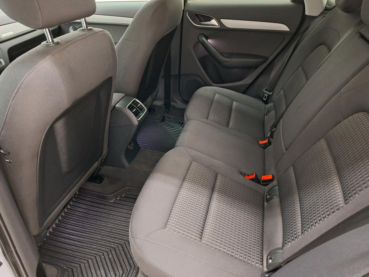 Audi Q3 2.0 TDI 140cv Quattro