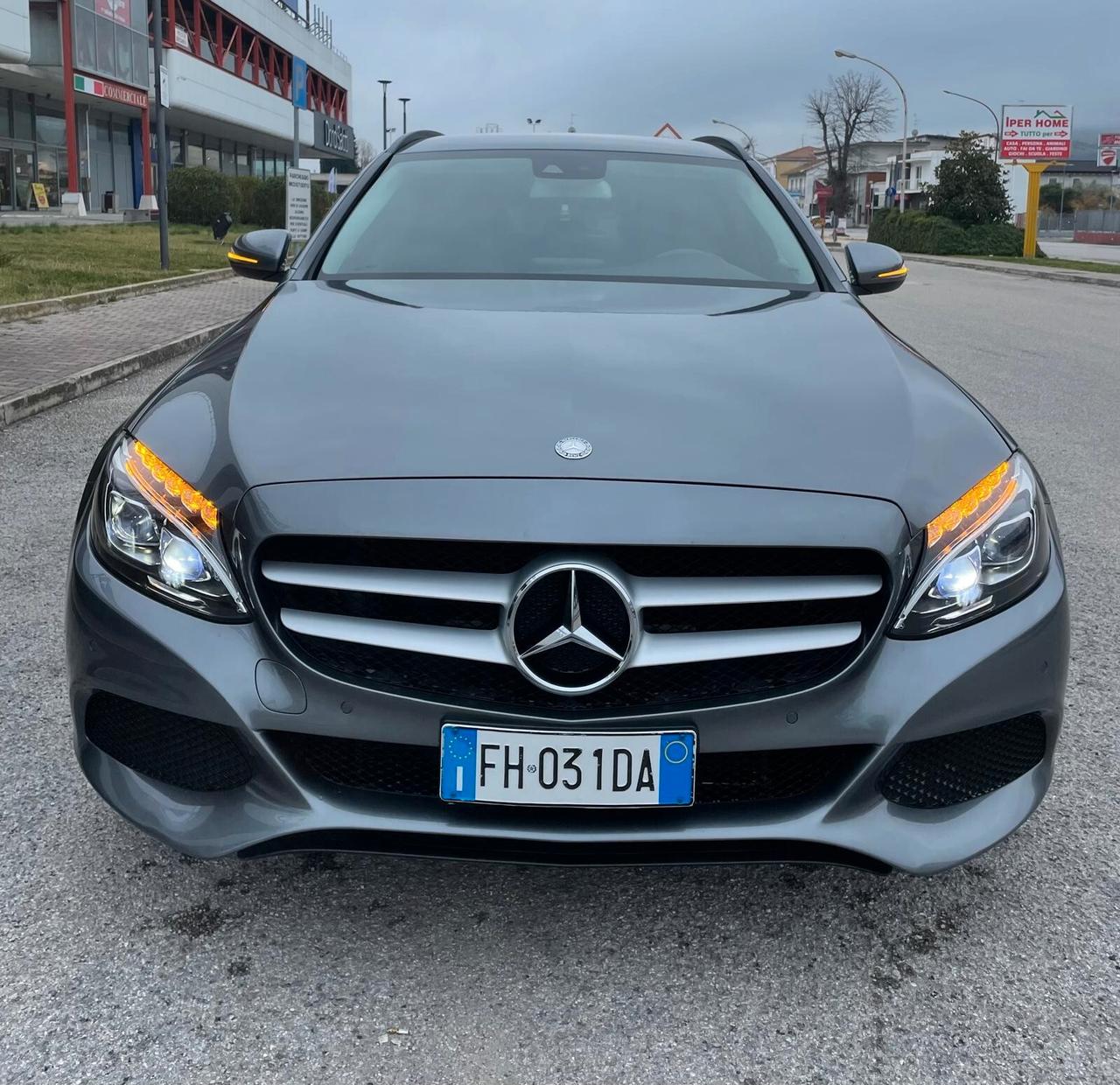 Mercedes-benz C 200 d S.W. Auto Premium (AMG) Automatico 135 mila km