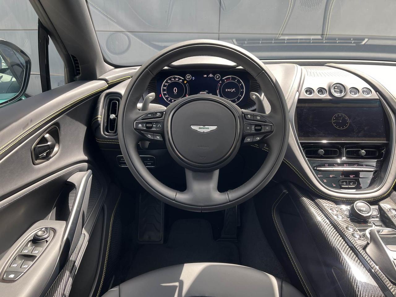 ASTON MARTIN DBX707 4.0 auto