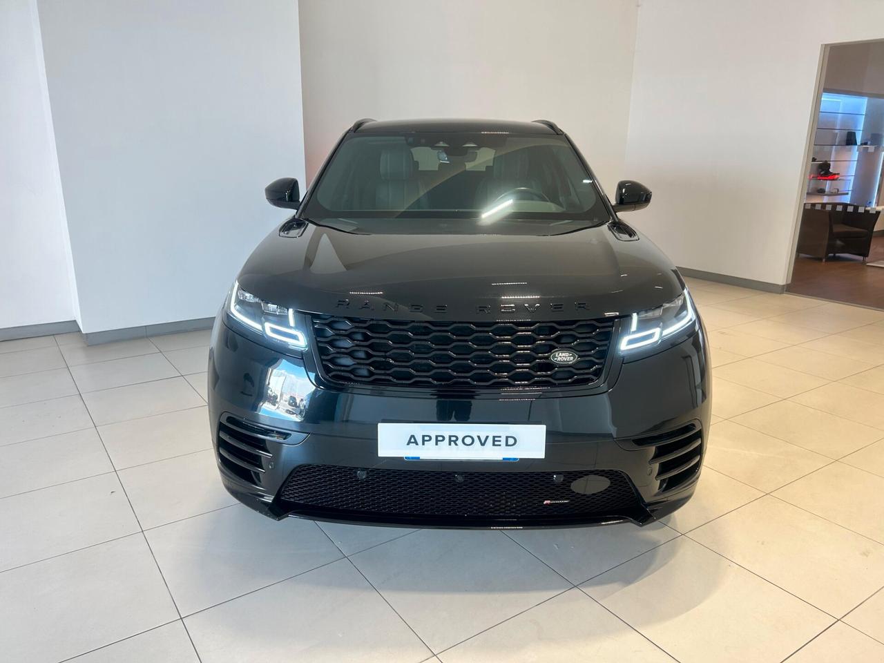 Land Rover Range Rover Velar 2.0D 204CV R-Dynamic S PROMO 3,95%
