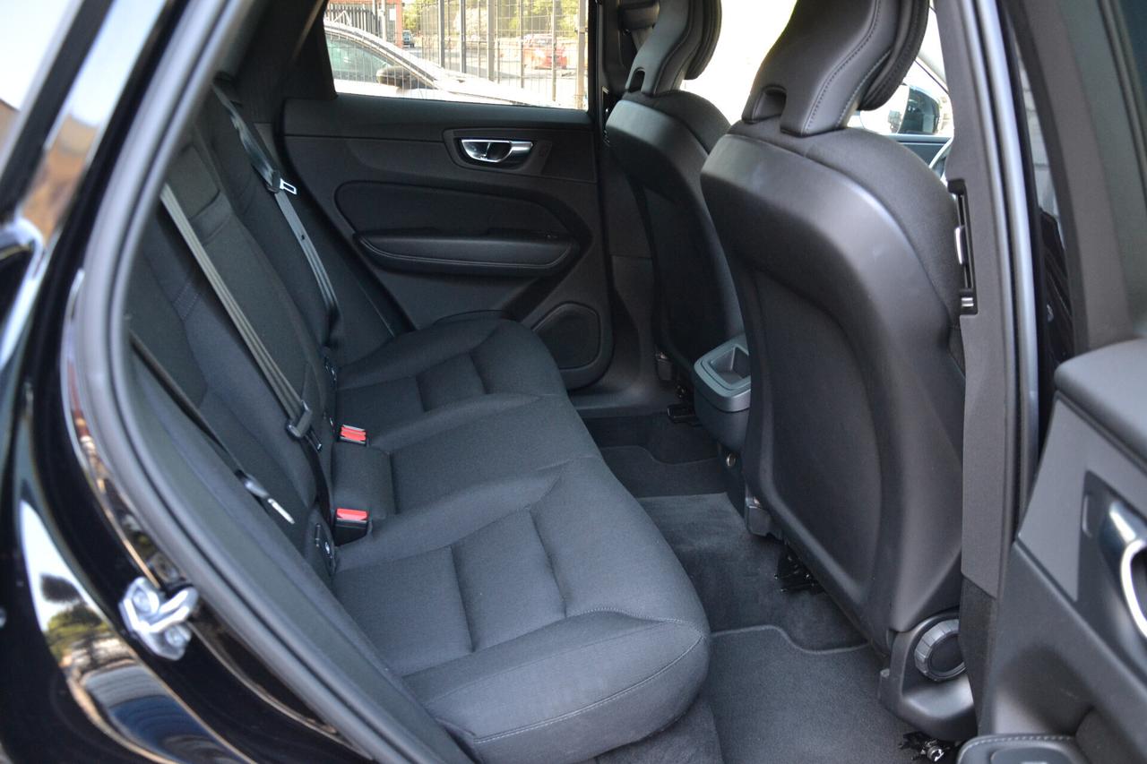 Volvo XC 60 2.0D B4 197CV AWD MHEV PREZZO SENZA VINCOLI UNIPRO' ITALIANA GARANZIA 12M FATTURABILE AUTOMATICA