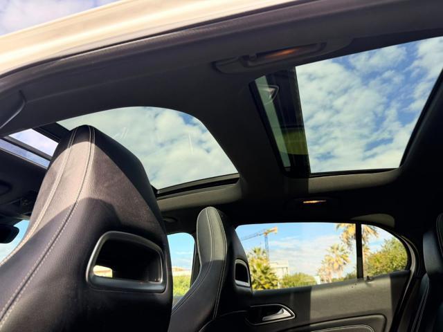 MERCEDES-BENZ GLA 200 d Automatic 4Matic Premium