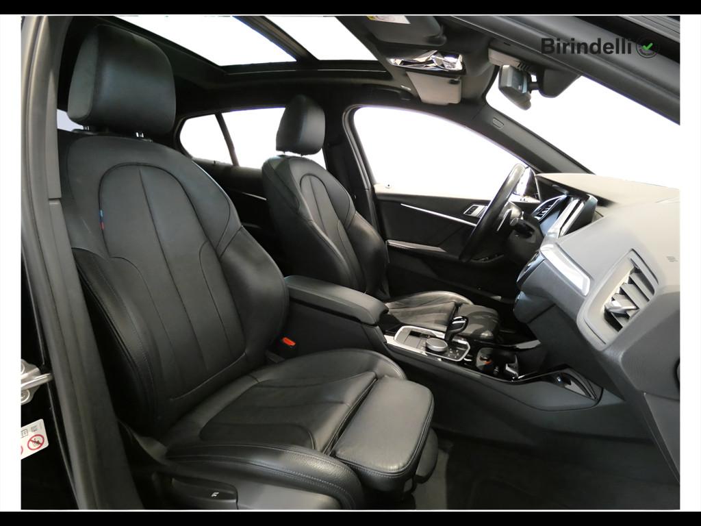 BMW Serie 1 (F40) - 118d 5p. Msport