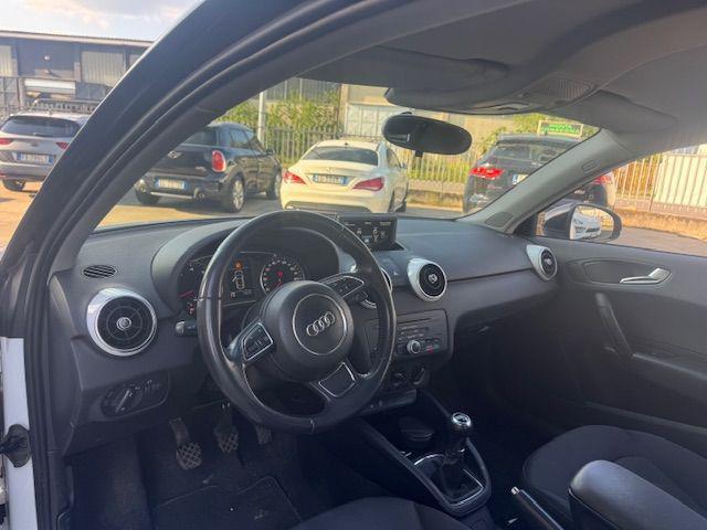 AUDI A1 1.2 TFSI S line edition