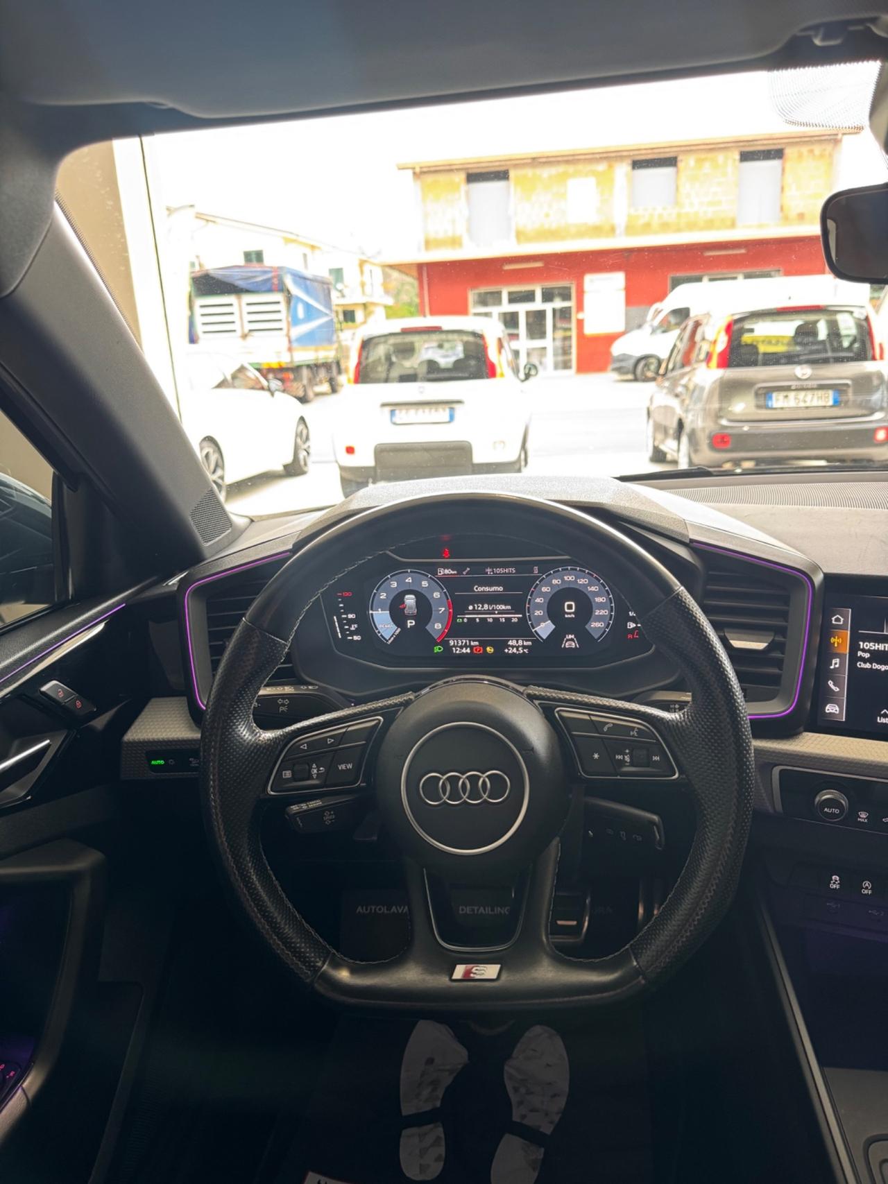 Audi A1 SPB 30 TFSI S tronic Identity Black